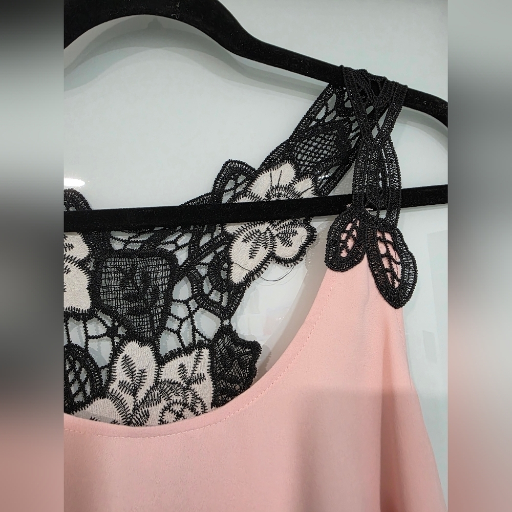 Smart Set Lace Trim Pink Top - Picture 4 of 16
